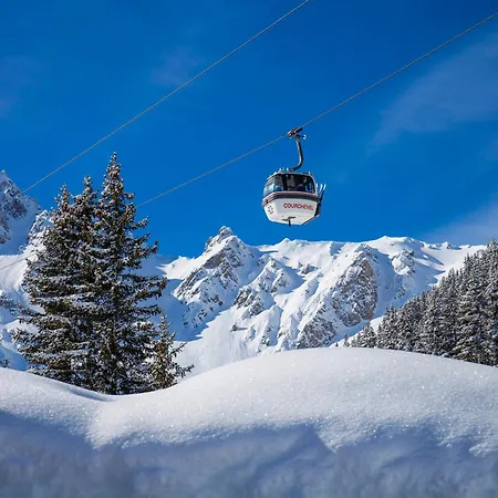 1850 - 4 Pers Avec Parking Et Wifi - Skis Aux Pieds - Fr-1-575-216 * Courchevel